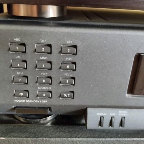 Philips 900 Series Synthesized Stereo Tuner FT-920 used