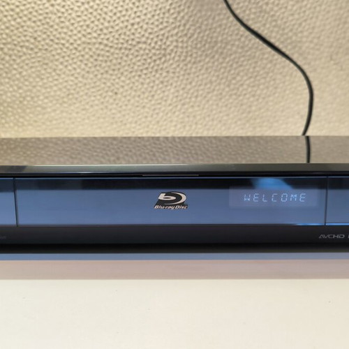 Sony BDP-S550 Blu-ray Disc Player like new, fully functional