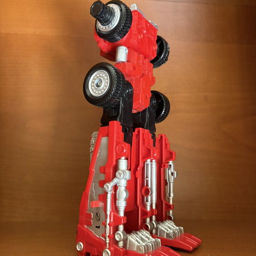 Power Rangers Red Transforming Fire Truck Megazord toy