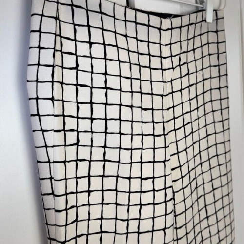 Zara pants size XS high-waisted like new, black and white