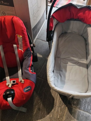Baby egg and basket 0-10 months used