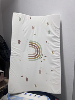 Bebejou μαλακή αλλαξιέρα 72x44cm Rainbow Sky σαν καινούργιο