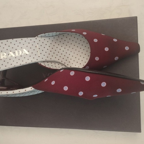 Prada fabric mules like new, burgundy with lilac polka dots size 39.5