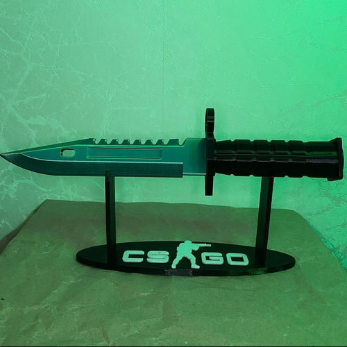 Cs2 Counter Strike Bayonet Replica with Stand, new