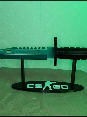 Cs2 Counter Strike Bayonet Replica with Stand, new