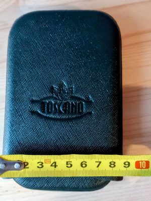 Пластмасова кутия за пури Toscano нова, тъмно каки