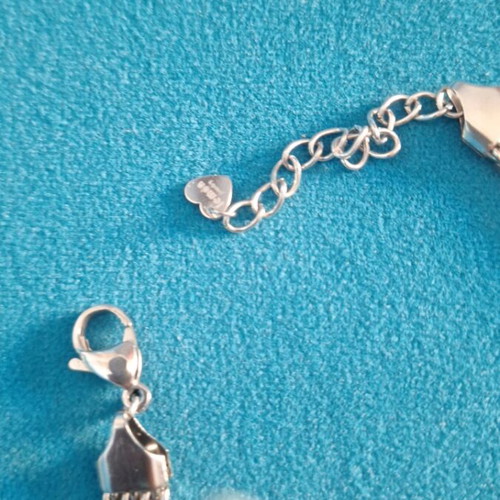 Choker necklace silver like new