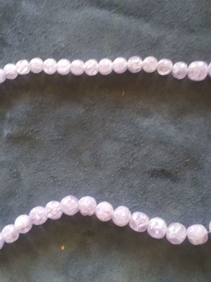 Necklace with purple beads like new, 70 cm length