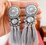 Boho earrings like new, gray