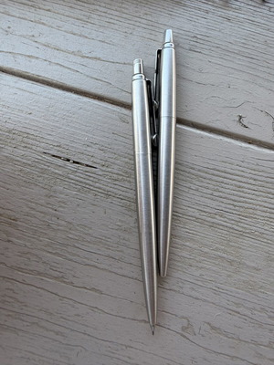 Parker Jotter set in like new condition