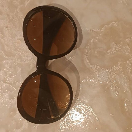 Sunglasses like new, brown