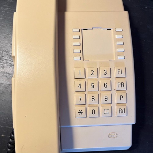 Old OTE telephone used with original box