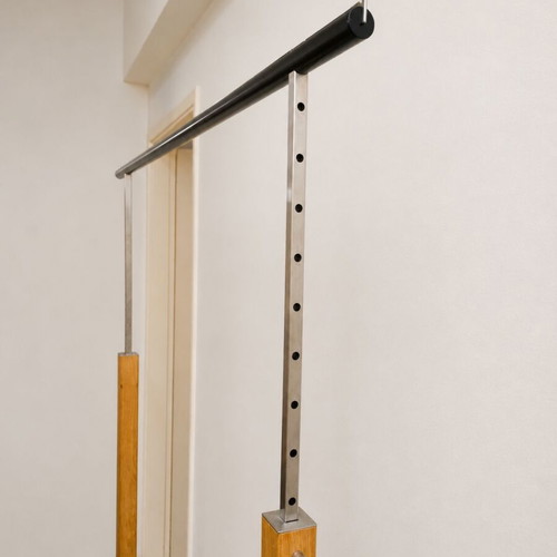 Professional Clothes Rack Spanish Design from Zara Store Equipment like new