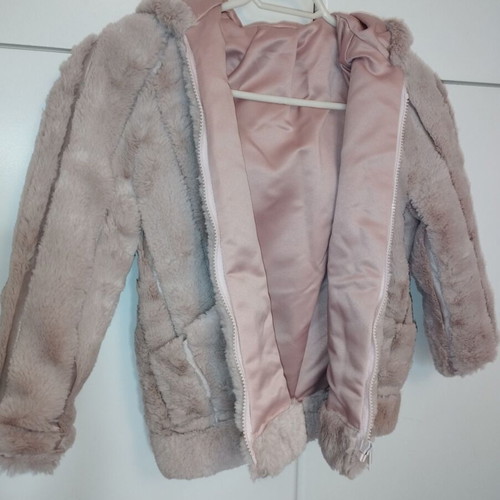 Pink faux fur jacket new for girls aged 6-8