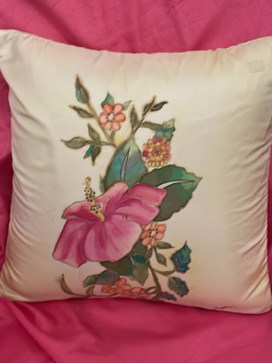 Hand-painted all-silk pillow with hibiscus new