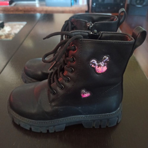 Girls' black boots size 31 used with sewn figures