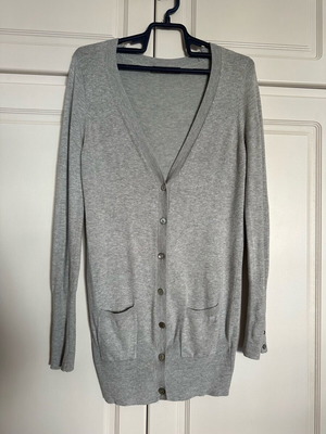 Κλασική γκρι ζακέτα Zara αφόρετη, μακριά και εφαρμοστή