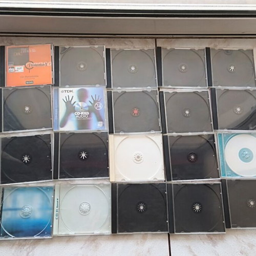 CD/DVD cases used, pack of 14 empty