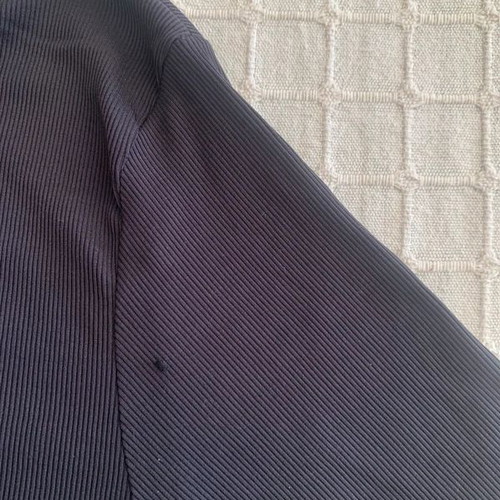 T-shirt black size M used with sleeve pull