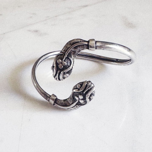 Silver bracelet vintage double snake heads 1960s used