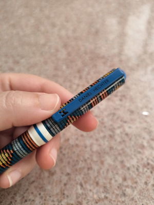 Daniel Hechter pen new