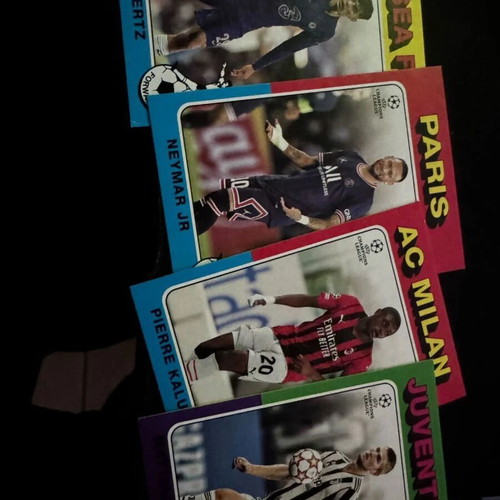 Topps Uefa Champions League Soccer 2021-22 stickers like new with extra
