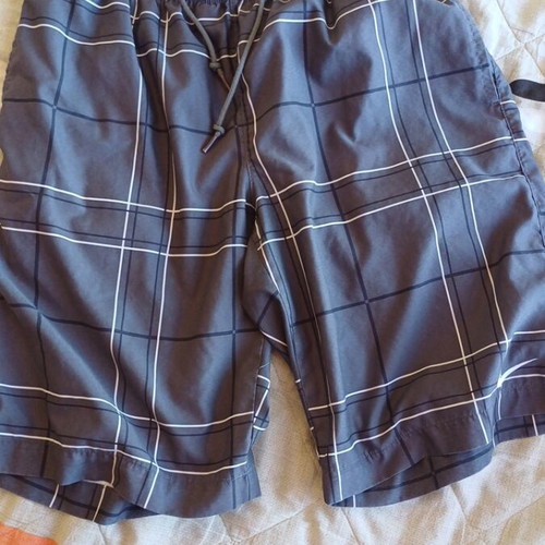 Nike men's shorts like new, tennis style with drawstring and pockets