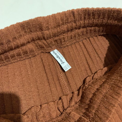 Stradivarius women's brown flare jogger pants like new, size XS