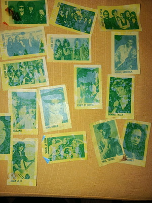 Λοτ 24 χαρτάκια ΗΒΗ μεταχειρισμένα, τραγουδιστές