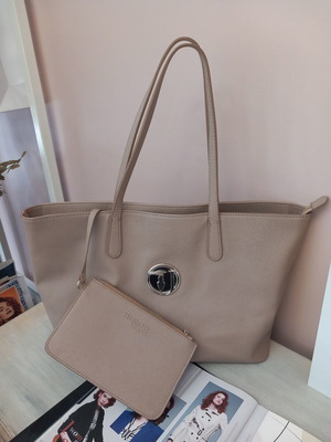 Trussardi Large Shoulder Bag like new, beige