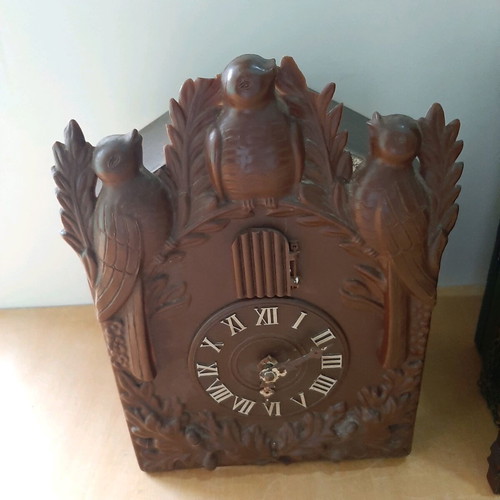 Vintage cuckoo clocks used, set of two