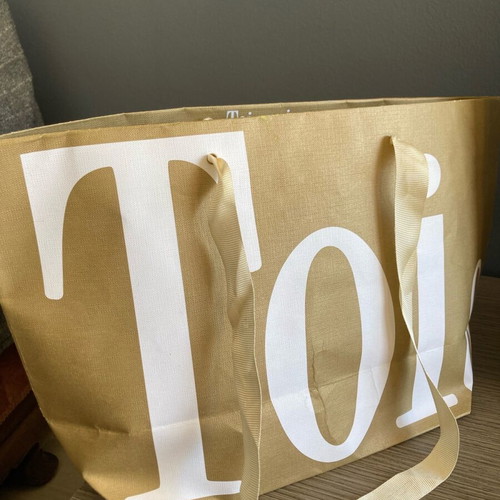 Toi & Moi paper bag like new, medium size