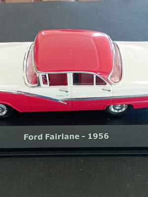 Αυτοκινητάκι Ford Fairlane 1956 συλλεκτικό σαν καινούργιο