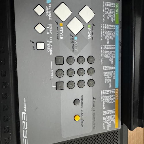 Yamaha PSR-E233 keyboard used with original power supply and adjustable stand