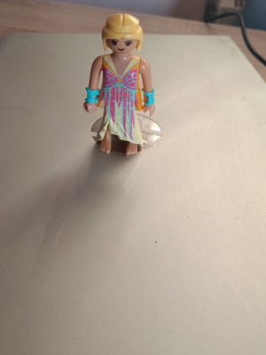 Playmobil female figure used in very good condition