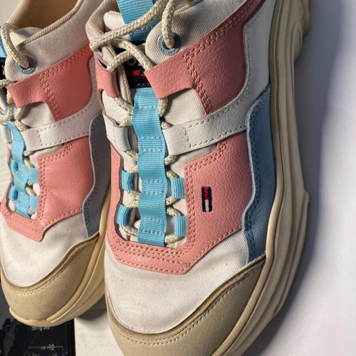 Tommy Hilfiger sneakers used, size 40, white multicolor