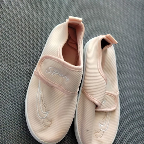 Children's shoes size 32 like new, pink