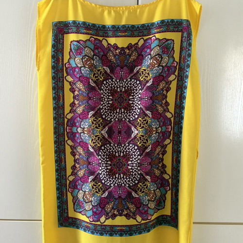 Dress large, summer yellow with bold patterns, like new