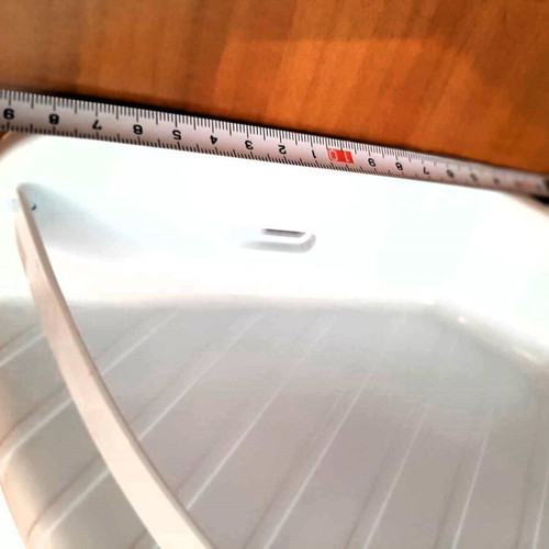 Bathroom shelf used, plastic with broken top shelf