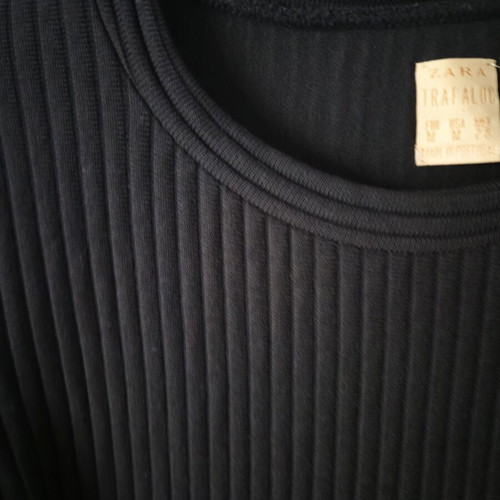 Zara midi fitted seasonal dress with stretch size M like new black