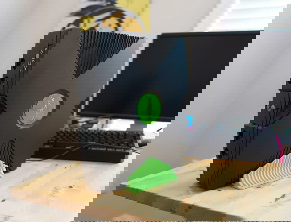 Καθέτη Βάση για το Original Xbox