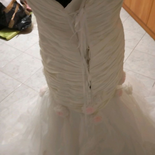 Wedding dress white strapless bust embroidered motif satin pleats size XL