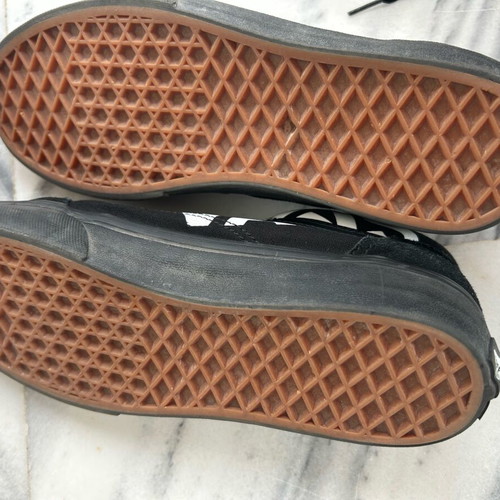 Vans old school kids shoes size 38.5 like new, black