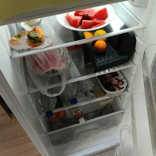 Candy refrigerator like new