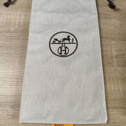Hermes θήκη προστασίας 35 x 17.5 cm μεταχειρισμένη