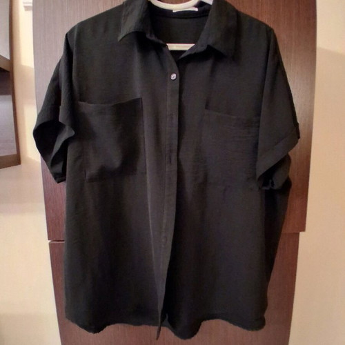 Tommy Hilfiger clothing bundle like new, sizes XL, XXL, plus size