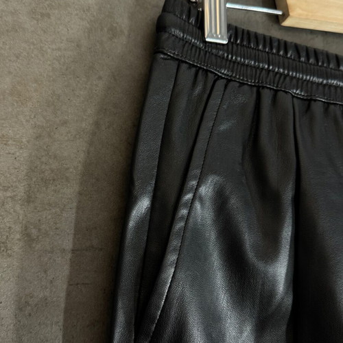 Leather pants Zara like new, black, elastic waist, size XS