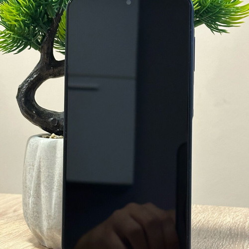 Samsung Galaxy A16 4G 128GB 4GB RAM like new, black