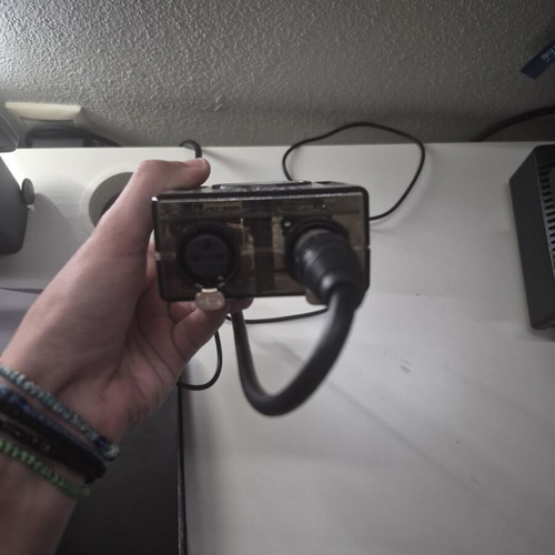 Beam Z USB WiFi Interface like new for DMX lighting control