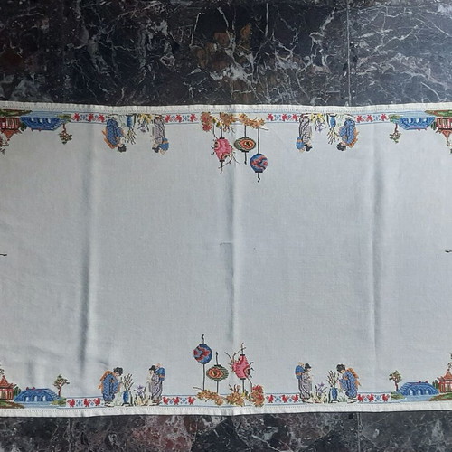 Traditional old handmade embroidered table runner used 1.02 x 0.50 m